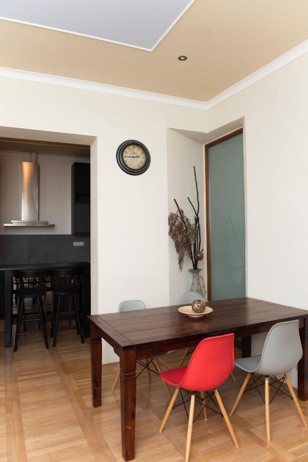 Velky Apartman Bratislava Buitenkant foto